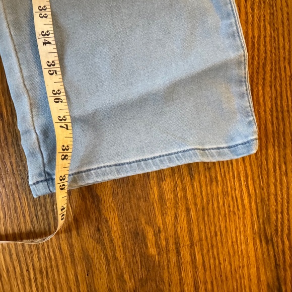 32 Degrees WOMEN'S STRETCH COMFORT RELAXED "SWEATPANT" JEAN Size 8 - Picture 4 of 5